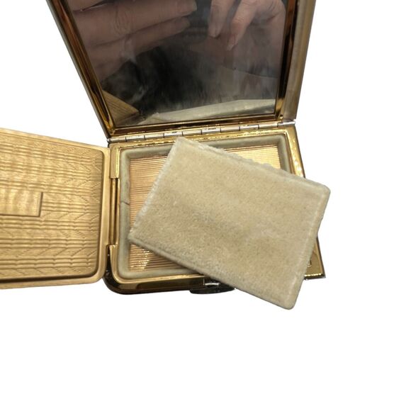 Elgin Compact Deer American Made Silver Tone Gold Tone MCM Retro Chic 50s 60s - Picture 15 of 16